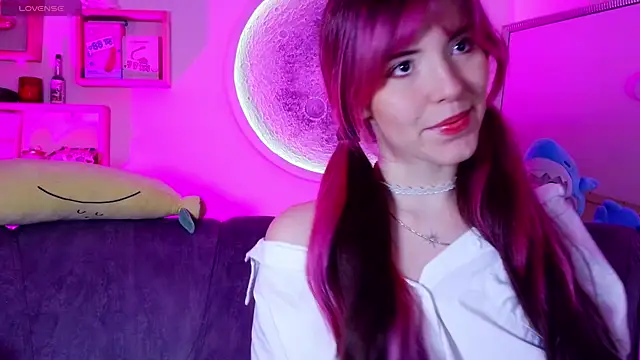 cherrybom969 online show from April 14, 2026, 6:41 am