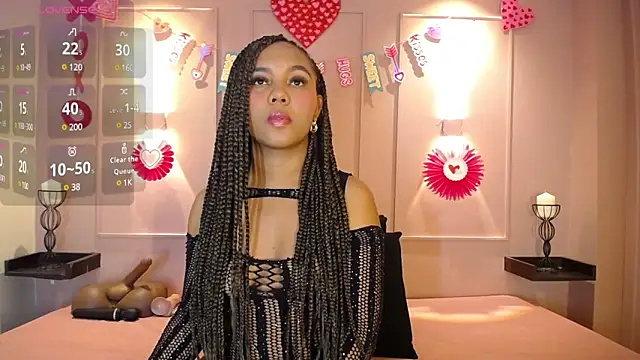 HAYLANISMITH online show from February 18, 2025, 12:06 pm