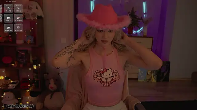 ManiFreyja online show from February 19, 2026, 6:26 pm