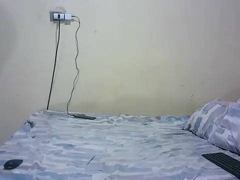 Snapshot of pornstarbrezillian chatting on October 23, 2025, 11:24 pm pornstarbrezillian online show from October 23, 2025, 11:24 pm
