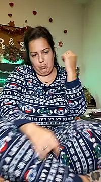 kittymorenita26 online show from December 19, 2024, 10:21 pm