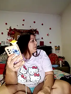 kittymorenita26 online show from December 25, 2024, 12:59 am