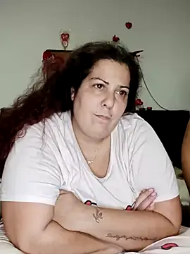 kittymorenita26 online show from February 3, 2025, 10:00 pm