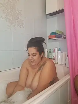 kittymorenita26 online show from February 8, 2025, 6:22 pm