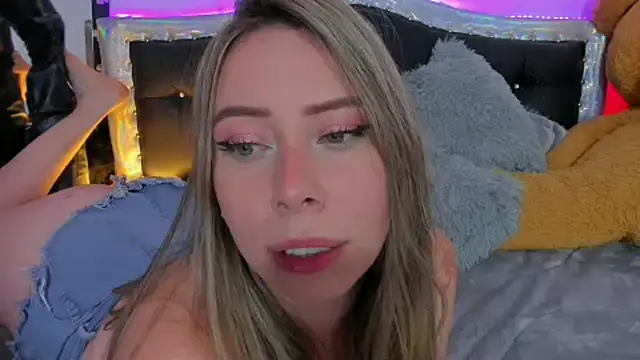 JanneKim online show from December 26, 2024, 1:29 am