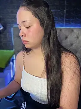 Paloma  LS online show from November 15, 2025, 7:10 pm