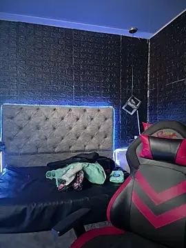 Paloma  LS online show from November 22, 2025, 7:46 pm