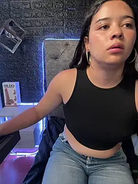 Paloma  LS online show from April 20, 2026, 2:31 pm