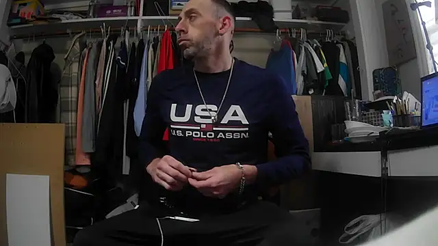 smokee parT903 online show from October 9, 2025, 5:44 pm