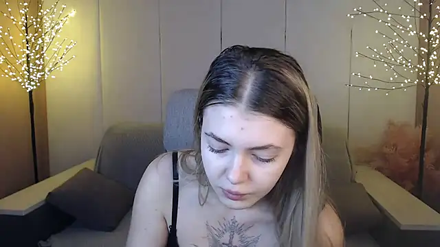 Snapshot of Ritaneer chatting on January 20, 2025, 9:13 am Ritaneer online show from January 20, 2025, 9:13 am