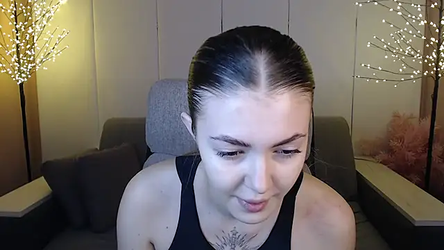 Snapshot of Ritaneer chatting on February 2, 2025, 8:57 am Ritaneer online show from February 2, 2025, 8:57 am