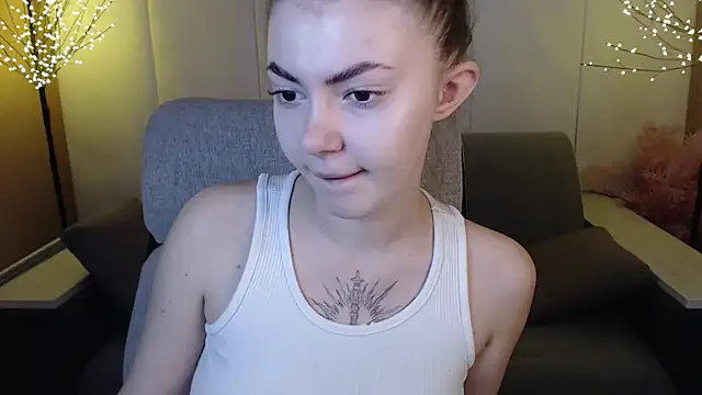 Snapshot of Ritaneer chatting on February 28, 2025, 8:53 am Ritaneer online show from February 28, 2025, 8:53 am