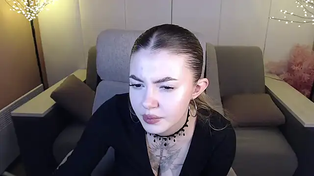 Snapshot of Ritaneer chatting on March 11, 2025, 12:06 pm Ritaneer online show from March 11, 2025, 12:06 pm