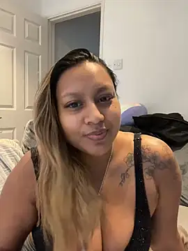 Snapshot of TEMPTING-TAMMY chatting on February 11, 2025, 1:51 pm TEMPTING-TAMMY online show from February 11, 2025, 1:51 pm