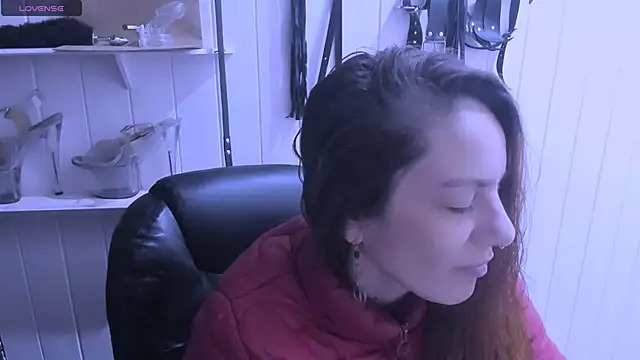 jessiburningheels online show from April 29, 2026, 9:46 am