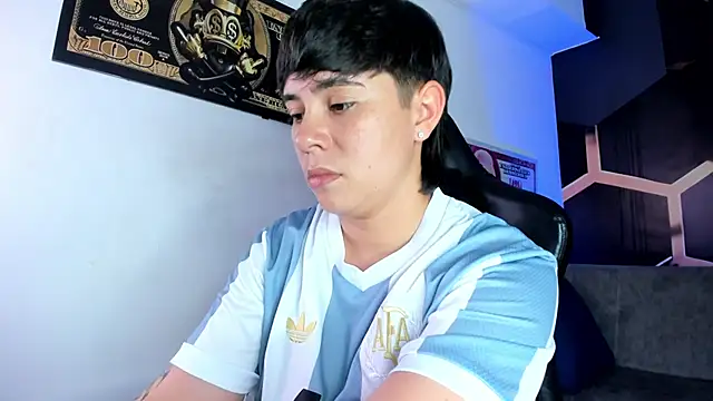 AbbySmiitth  online show from October 20, 2025, 7:14 pm