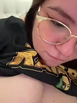 yourcutesarah online show from January 18, 2026, 4:55 pm