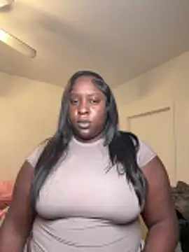 Snapshot of Insultedbalceni chatting on February 5, 2026, 2:49 am Insultedbalceni online show from February 5, 2026, 2:49 am