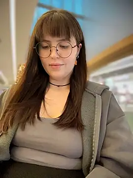 meow girl online show from July 11, 2026, 3:59 pm