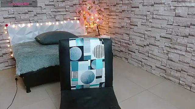 Vanse lust online show from March 21, 2025, 1:34 am