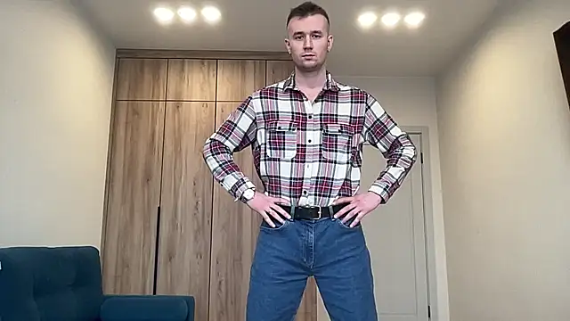 cute mark online show from March 25, 2026, 7:47 am