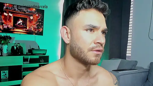 Maximo Marcelo online show from December 22, 2024, 12:16 pm