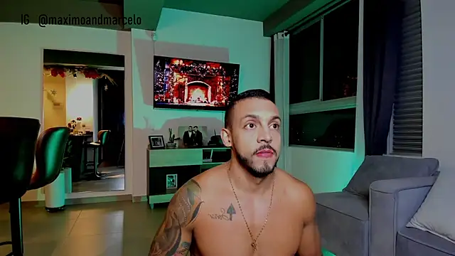 Maximo Marcelo online show from December 31, 2024, 12:11 am