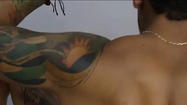 Maximo Marcelo online show from October 15, 2025, 7:03 pm