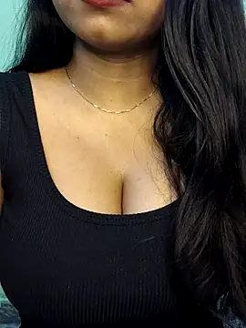 Snapshot of Ishaani_0 chatting on February 12, 2026, 9:21 pm Ishaani 0 online show from February 12, 2026, 9:21 pm