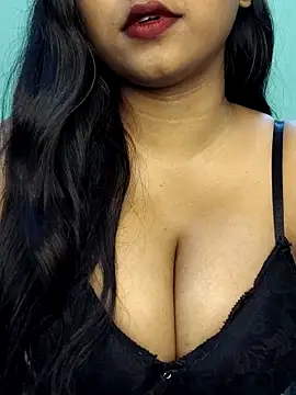 Snapshot of Ishaani_0 chatting on February 25, 2026, 6:39 pm Ishaani 0 online show from February 25, 2026, 6:39 pm
