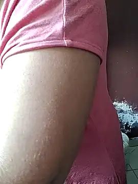 milf-kaira online show from December 10, 2024, 10:28 am