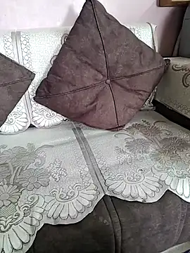 milf-kaira online show from January 9, 2025, 6:17 am