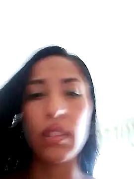 chloewildd  online show from February 9, 2025, 9:28 pm