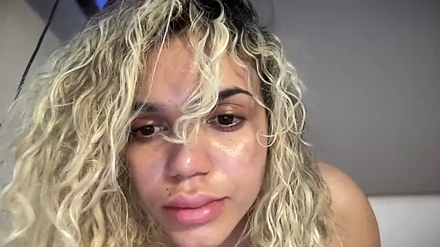 Snapshot of brithneysquirt chatting on May 23, 2026, 7:56 am brithneysquirt online show from May 23, 2026, 7:56 am