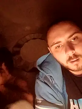 salveny online show from November 3, 2025, 7:48 pm