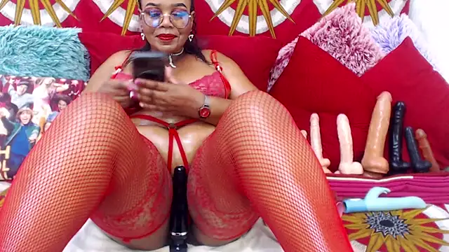 MATURExxxASS online show from April 7, 2026, 7:42 am