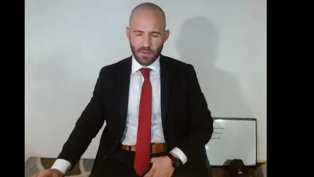 Snapshot of TheNakedPreacher chatting on January 22, 2025, 1:11 pm TheNakedPreacher online show from January 22, 2025, 1:11 pm