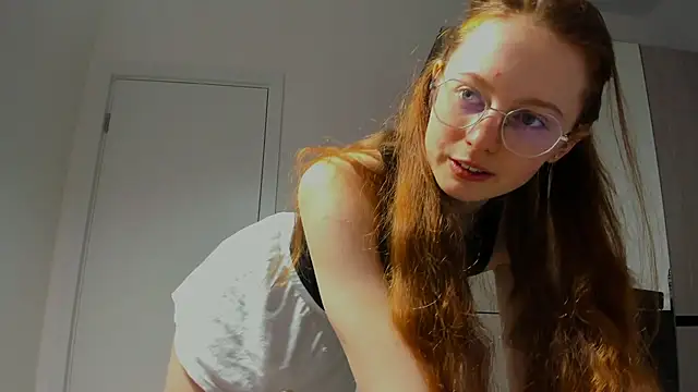 Fire Luna online show from February 10, 2025, 9:58 am