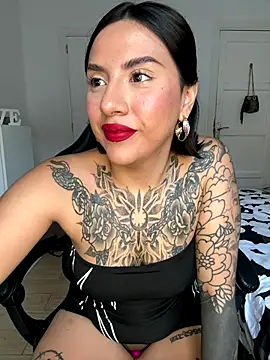 Snapshot of AlaskaLover chatting on October 8, 2025, 6:22 am AlaskaLover online show from October 8, 2025, 6:22 am