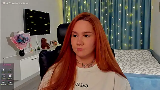 Snapshot of VasilisaHaas chatting on October 22, 2025, 9:25 pm VasilisaHaas online show from October 22, 2025, 9:25 pm