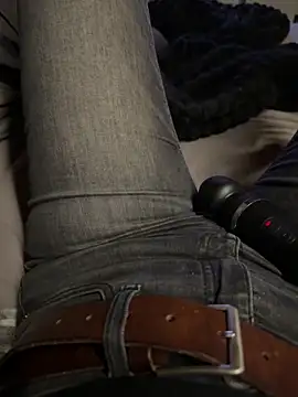 Ana-05 online show from February 23, 2026, 7:33 pm