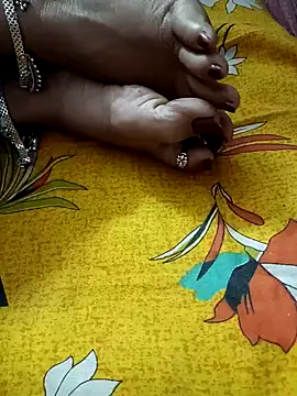 Snapshot of lakey91girl chatting on January 29, 2025, 5:13 pm lakey91girl online show from January 29, 2025, 5:13 pm