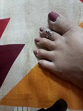 lakey91girl online show from March 28, 2026, 4:39 pm