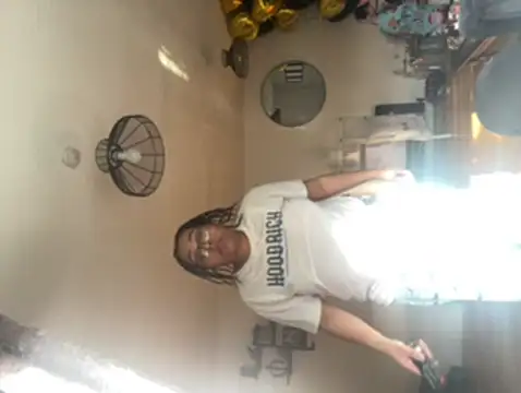 vanilla chocolate23 online show from February 16, 2025, 1:05 pm