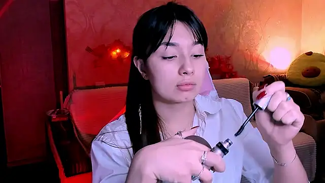 Snapshot of Swee_Alicee chatting on December 5, 2024, 11:38 am Swee Alicee online show from December 5, 2024, 11:38 am