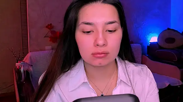 Snapshot of Swee_Alicee chatting on March 20, 2025, 12:11 pm Swee Alicee online show from March 20, 2025, 12:11 pm