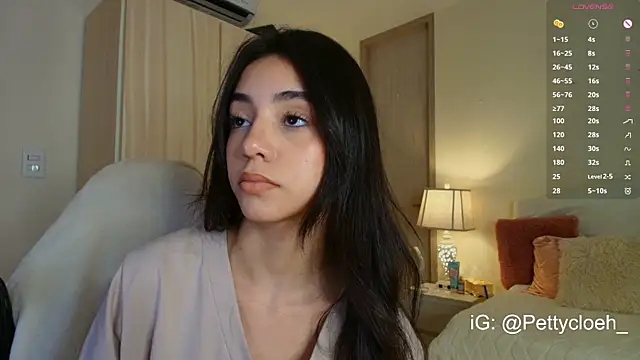 PettyCloeh online show from October 11, 2025, 9:13 pm