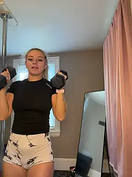 lexybabyxo online show from July 19, 2026, 1:48 pm