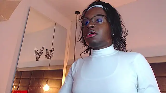 Snapshot of candy_lovee69 chatting on November 6, 2025, 8:32 pm candy lovee69 online show from November 6, 2025, 8:32 pm