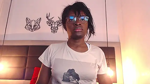 Snapshot of candy_lovee69 chatting on November 18, 2025, 9:08 pm candy lovee69 online show from November 18, 2025, 9:08 pm